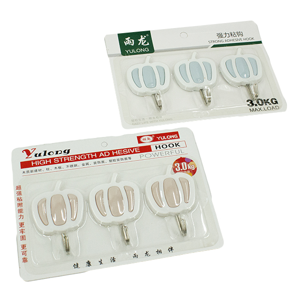 Крючки фигурные 3шт ПУГОВКА (пластик, металл)