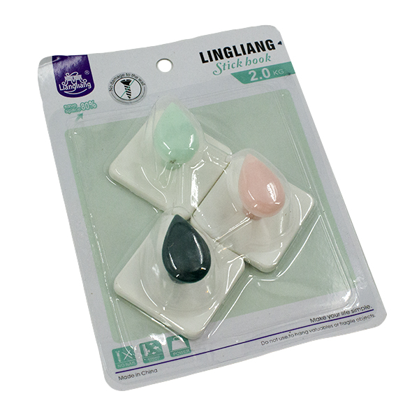 Крючки фигурные 3шт (пластик)