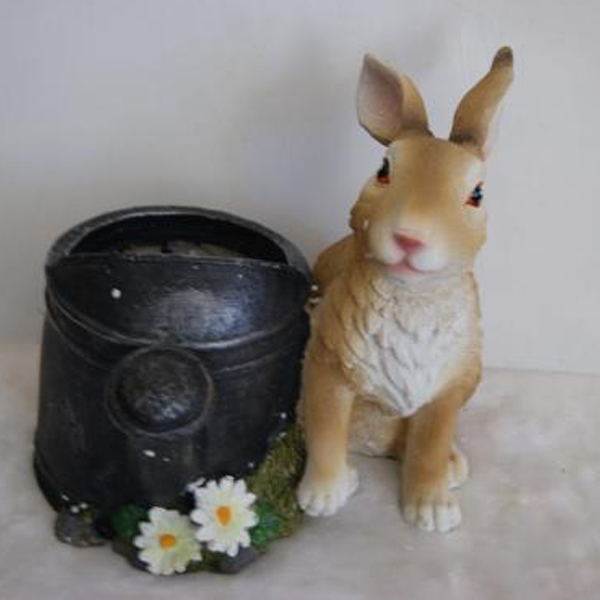 Кашпо "Зайчик с лейкой"
