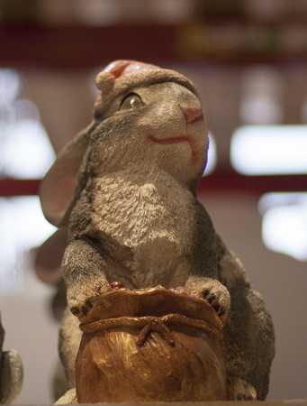 Копилка "Зайчик с мешком"