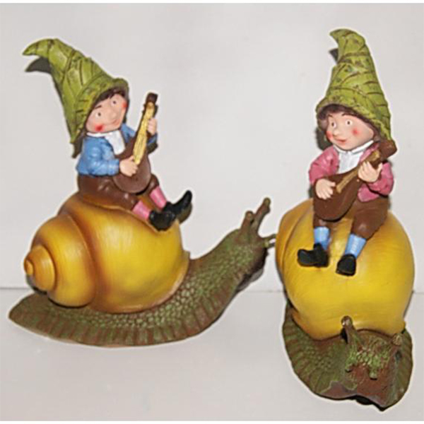 Гном на улитке