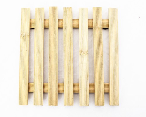 Подставка под горячее деревянная квадратная