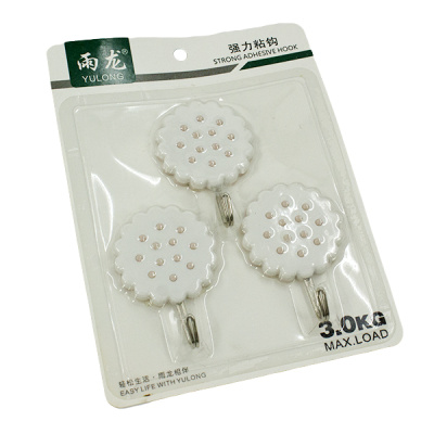 Крючки фигурные 3шт (пластик, металл)