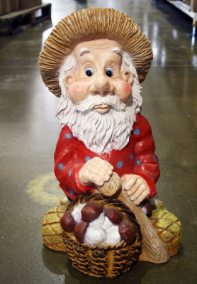 Дед с грибами (лесовичек) 