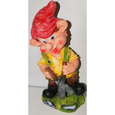 Гном с ножницами