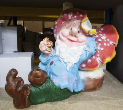 Гном-мухомор отдыхающий