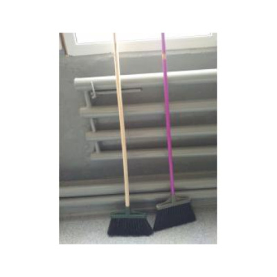 Метла плоска набивная «Глория» с черенком 