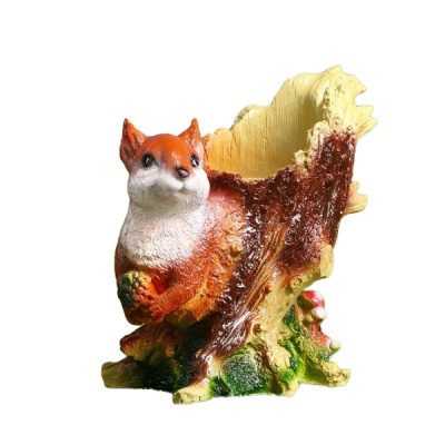 Кашпо "Белка в дупле"