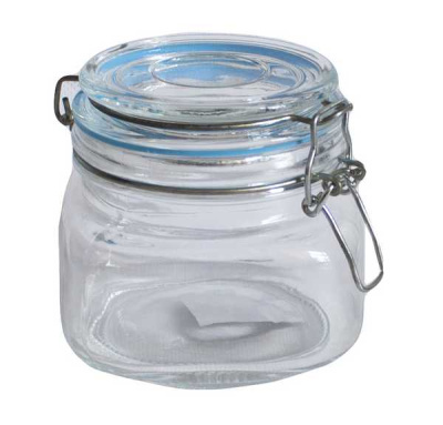 Банка стеклянная с крышкой с защелкой 0,5л