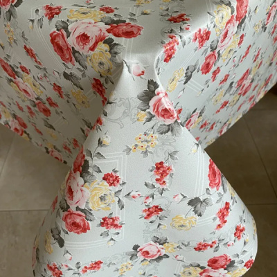 109A Клеенка в упаковке 140х165 Mirella