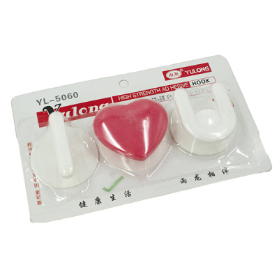 Крючки фигурные 3шт I LOVE YOU (пластик)