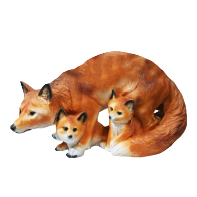 Лисичка с лисятами