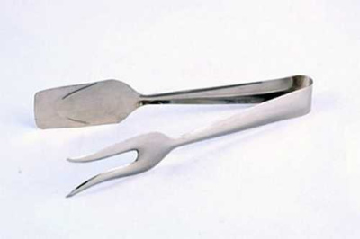 Щипцы нерж. вилка 22 см