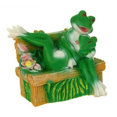 Лягушка "Хорошо лежим" на лавке	28х28